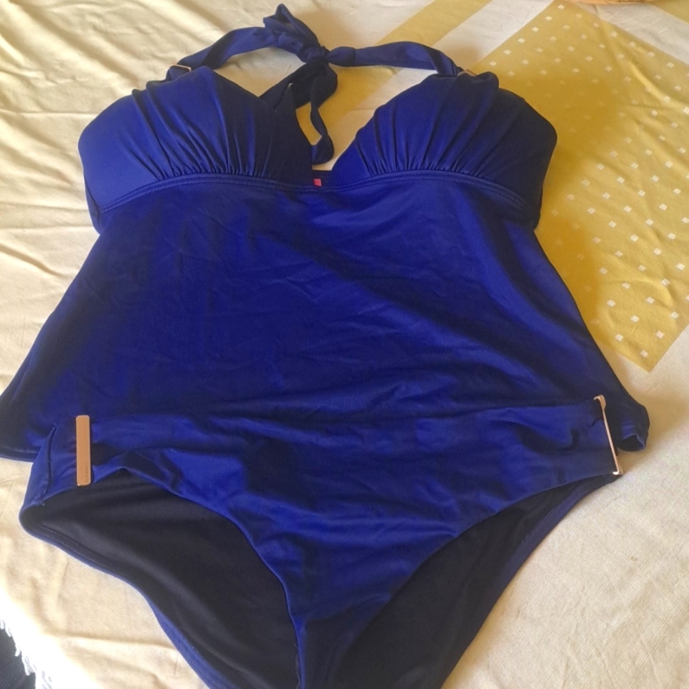 VS Tankini
